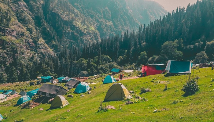 Kheerganga trek view